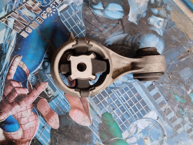 Todos los Soportes motor Nissan qasqhai R9M B 405