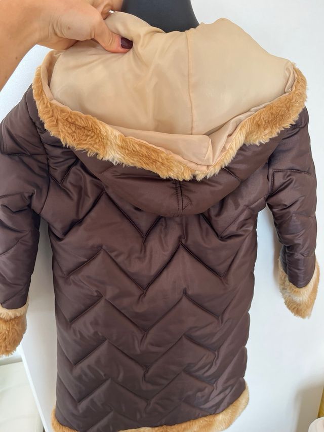 piumino invernale lungo con cappuccio M