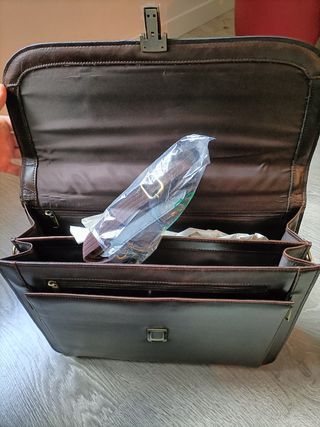 Maletín de piel