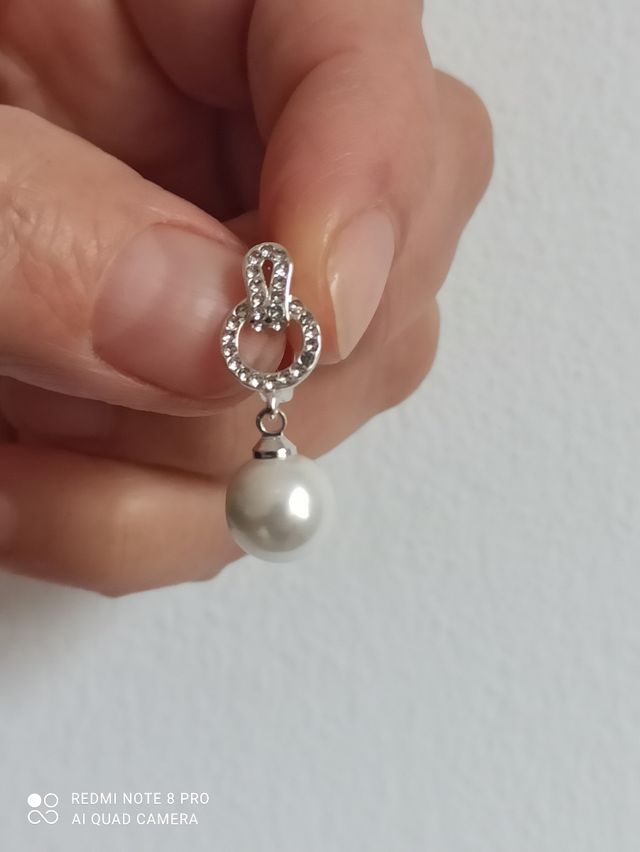 Elegantes pendientes Glass Pearls