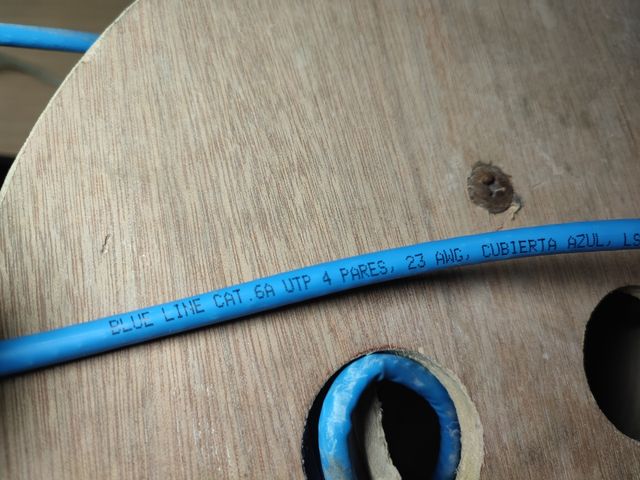 100 metri di cavo Ethernet UTP Cat.6A 4 coppie AWG