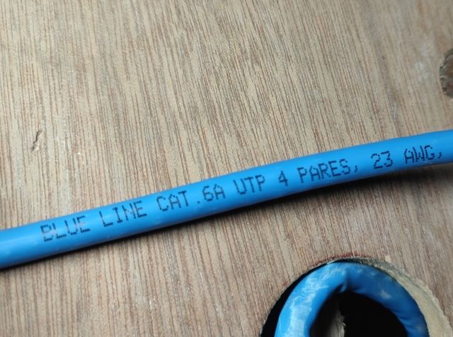 100 metri di cavo Ethernet UTP Cat.6A 4 coppie AWG