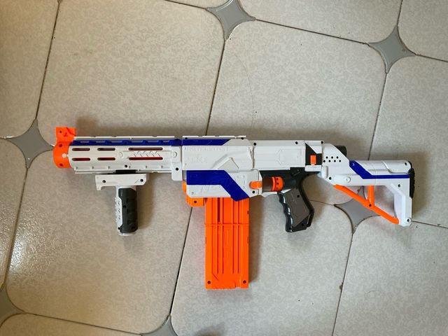 Nerf Retalatior Elite