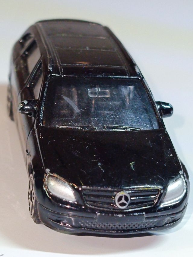 MERCEDES BENZ CLASSE T 1/64
