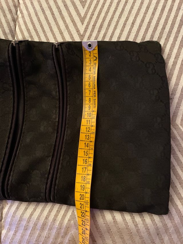 Borsello tracolla unisex nero