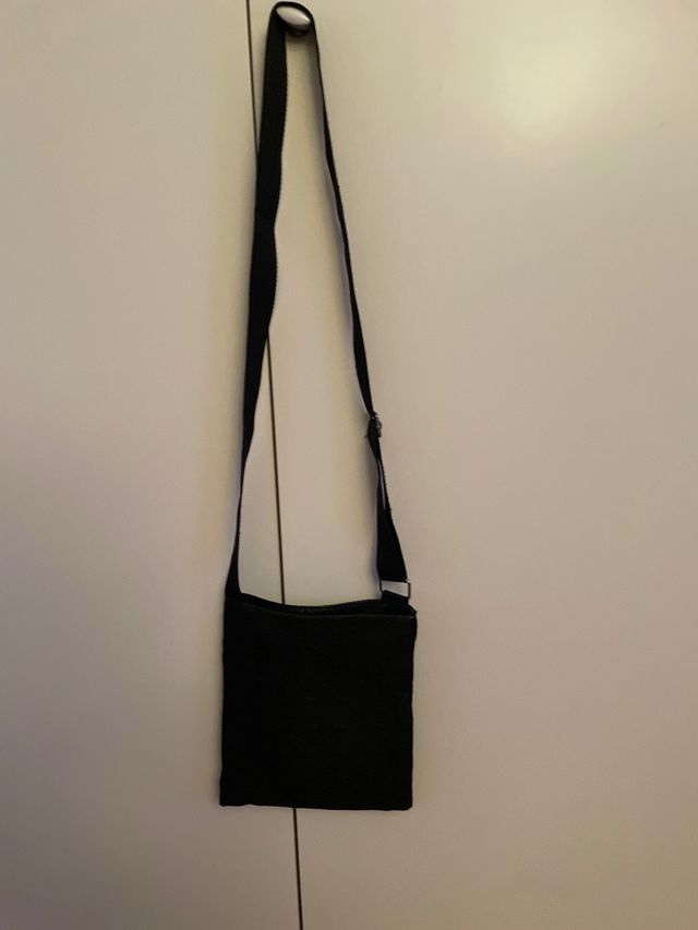 Borsello tracolla unisex nero