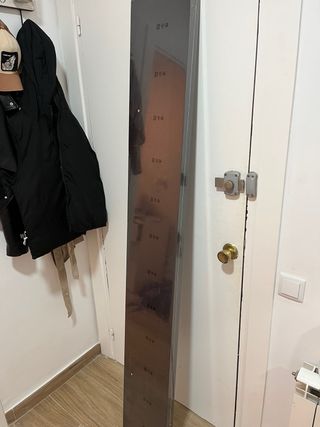 Estanteria de pared
