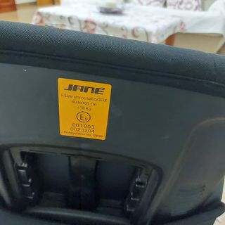 Sillita de coche Jané Gravity con Isofix