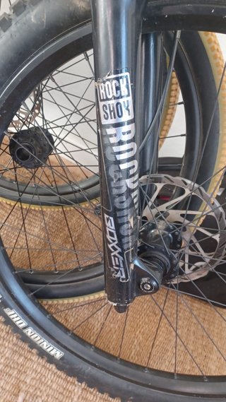 Bici dh descenso enduro commencal furious