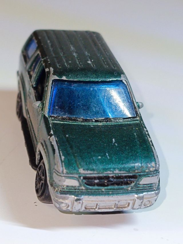 FORD EXPLORER 1/64 MOTORMAX