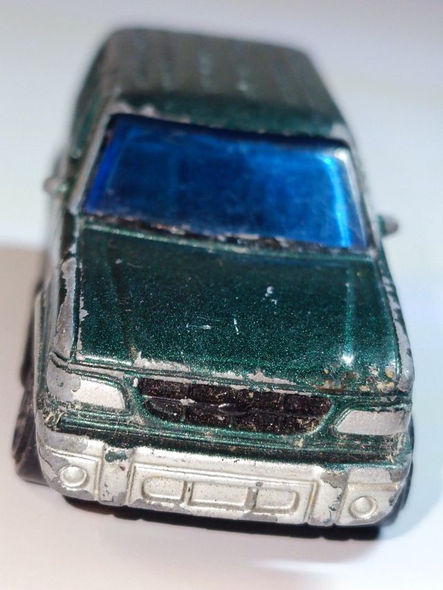 FORD EXPLORER 1/64 MOTORMAX