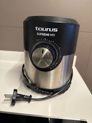 Batidora taurus supreme mix sin jarra
