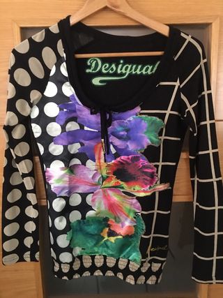 Camiseta Desigual