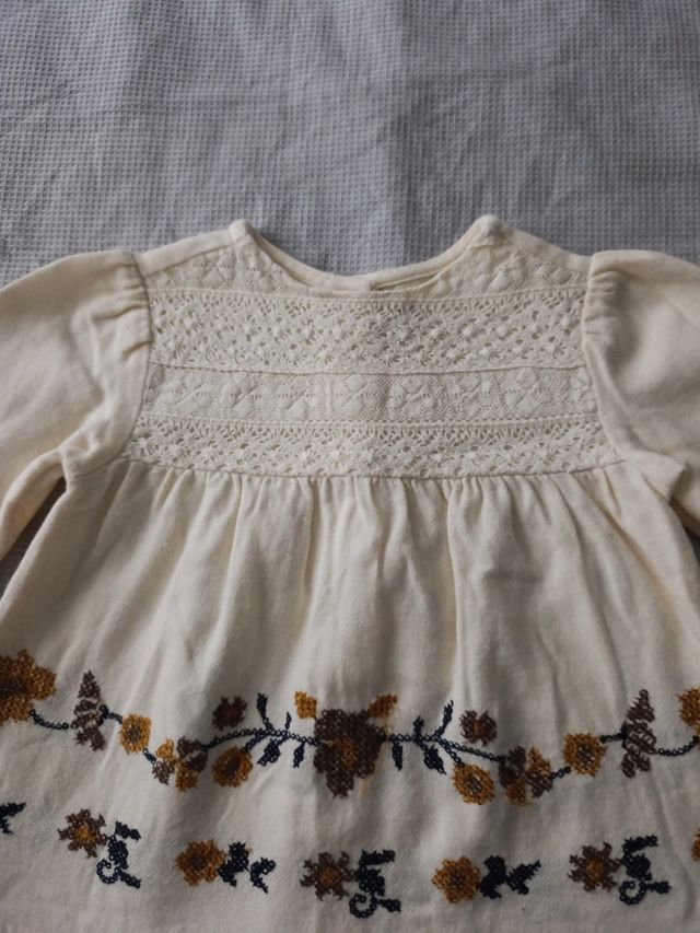Precioso Vestido niña 9/12 meses
