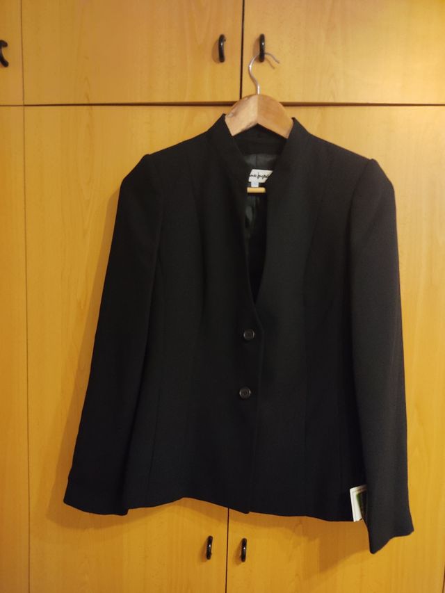 Chaqueta traje negra 38 o 40