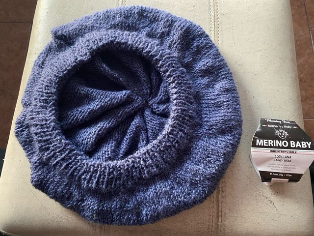Cappello basco pura lana baby
