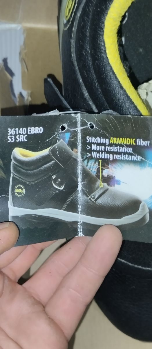 Zapatos seguridad issa n42