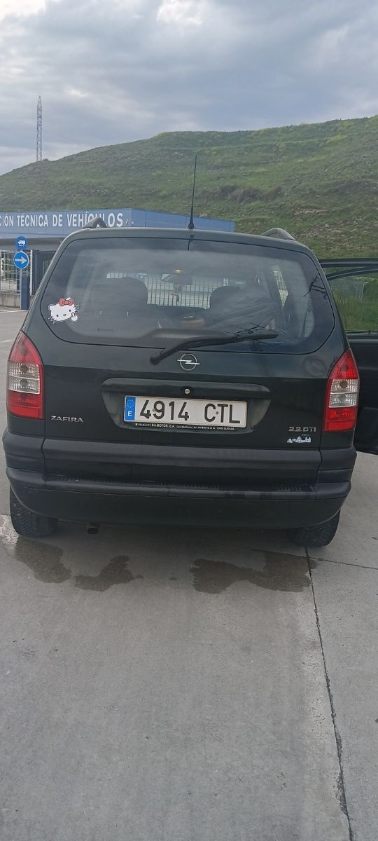 Opel Zafira 2004
