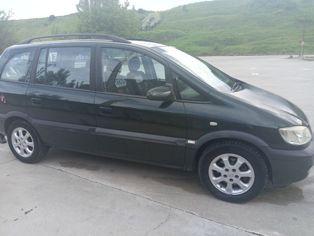 Opel Zafira 2004