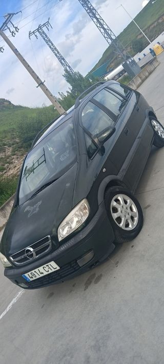 Opel Zafira 2004