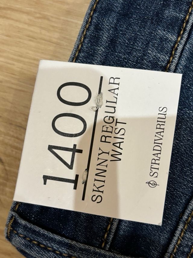 Pareja de pantalones stradivarius talla 34