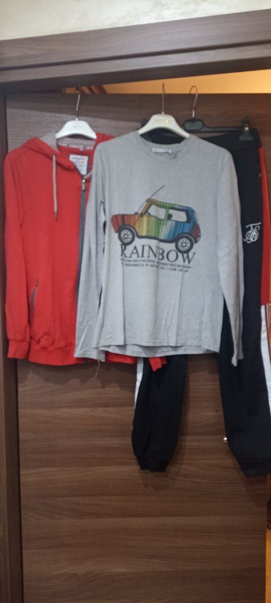 TrisTuta uomo composta felpa t-shirt e pantalone