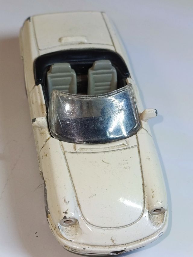 ALFA ROMEO SPIDER DE 1989 1/43 NEW-RAY