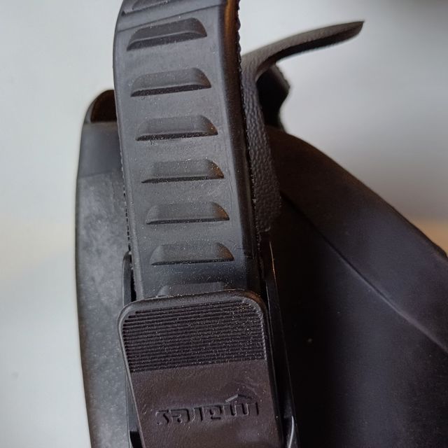 pinne professionali Mares Plana 