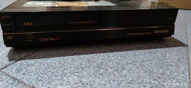 Videoregistratore Sharp VHS