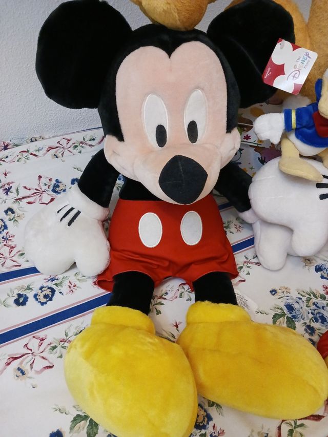 MUÑECOS DISNEY