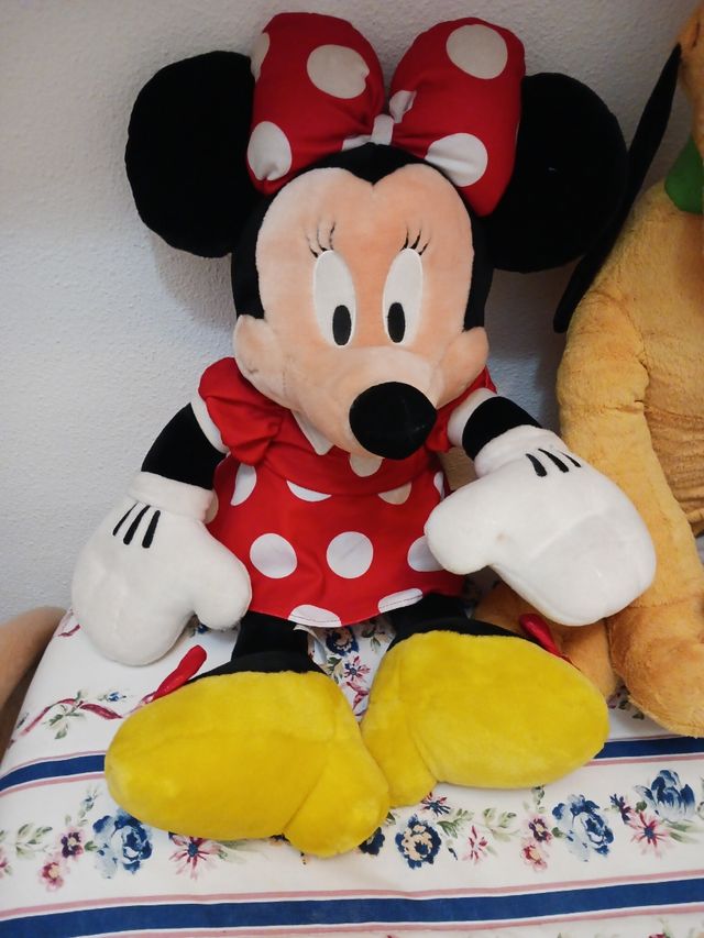 MUÑECOS DISNEY