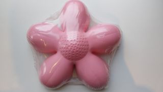 Lámpara rosa de flor infantil IKEA