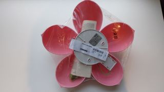 Lámpara rosa de flor infantil IKEA