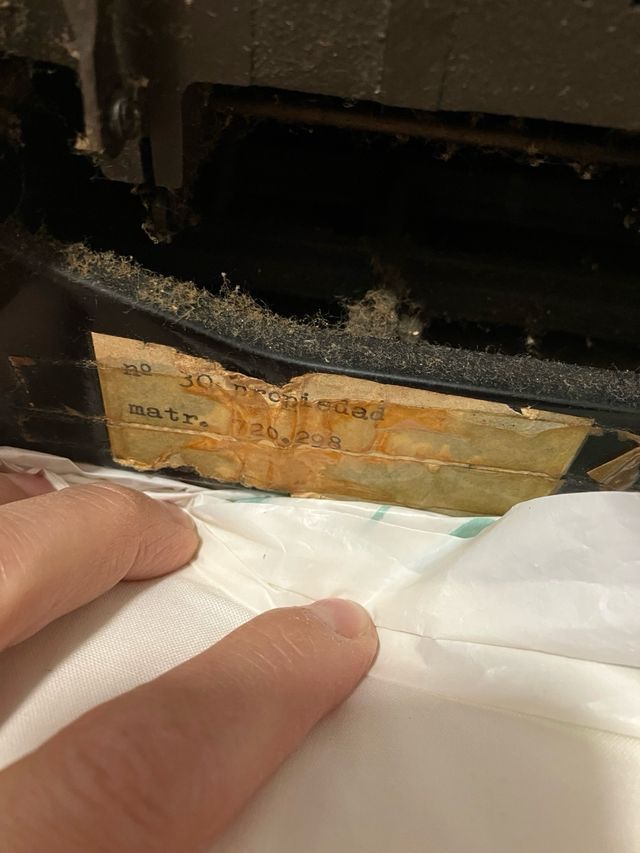 Maquina de escribir Olivetti Lexicon