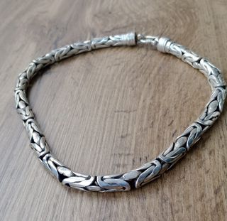 Cadena plata