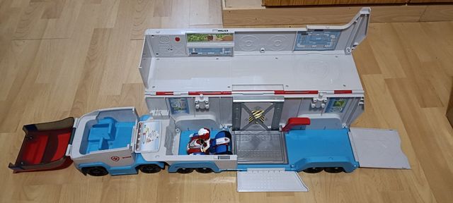 Súper camion patrulla canina