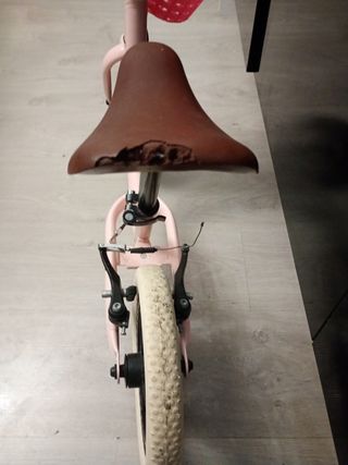 BICICLETA SIN PEDALES ROSA
