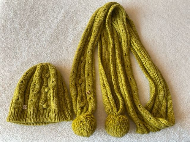 Cappello e sciarpa Coccinelle