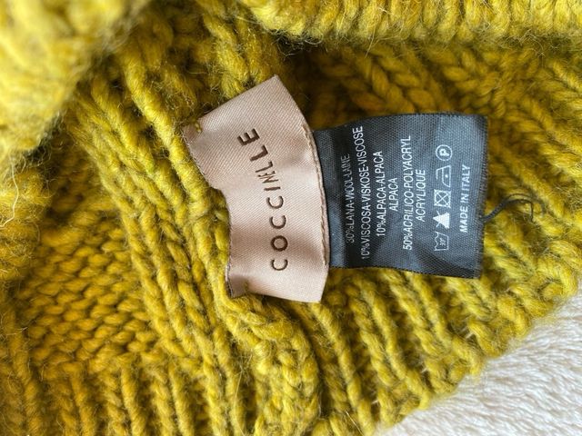 Cappello e sciarpa Coccinelle