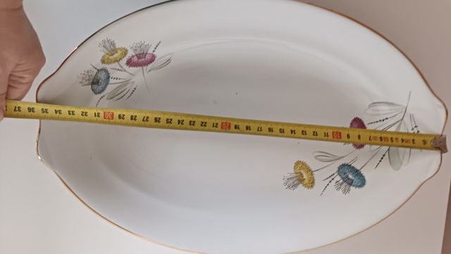 Bandeja o fuente blanca antigua.