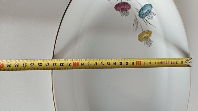 Bandeja o fuente blanca antigua.