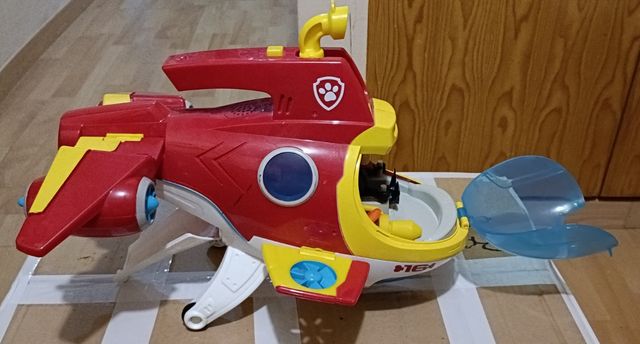 Submarino patrulla canina