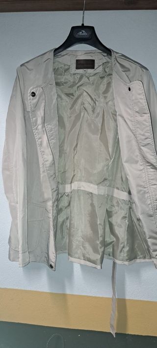Chaqueta impermeable 