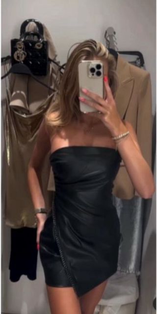 Vestido mini drapeado cadena Zara Talla M