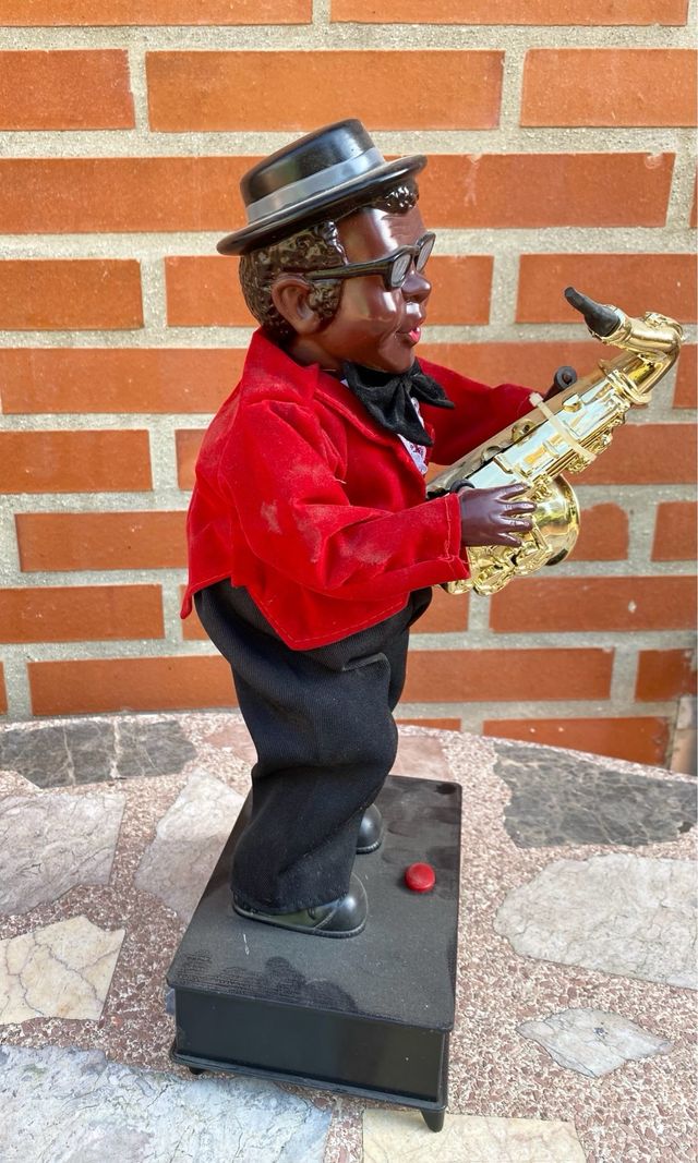Figura hombre jazz saxofon vintage