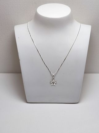 Gargantilla estrella. Plata.