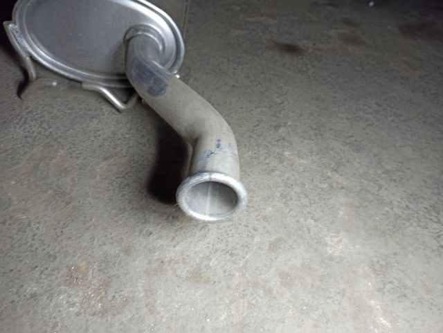 Renault 19 Chamade-Silencioso trasero