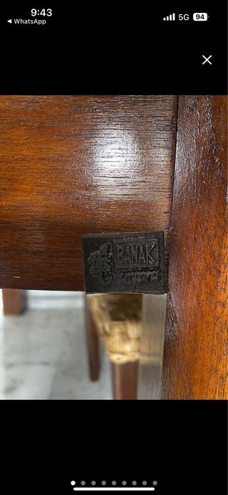 Conjunto de mesa extensible y sillas (Teka)