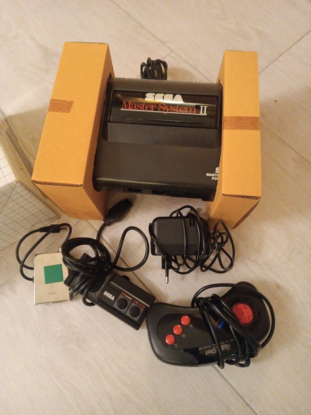 Sega Máster System II + Juego