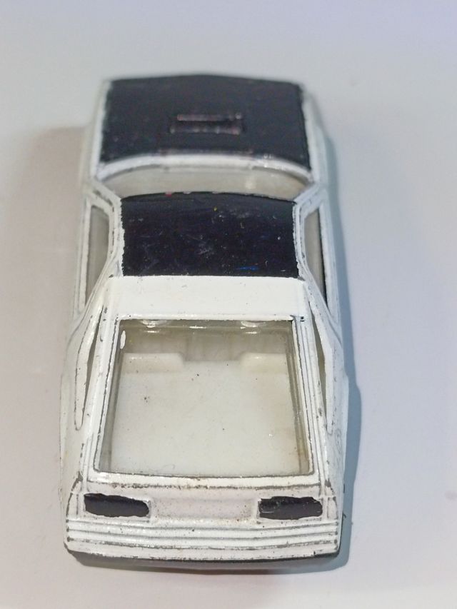 DODGE DAYTONA TURBO DE 1984 1/64